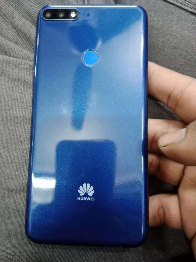 HUAWEI Y7 PRIME FOR SALE 3GB 32GB PTA APPROVED 3