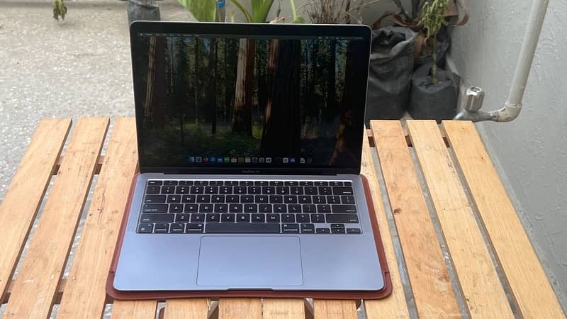 Macbook Air M1 2022 4