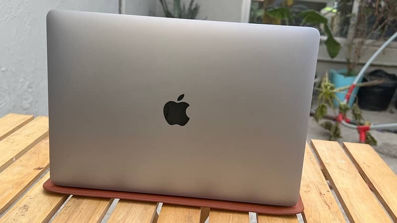 Macbook Air M1 2022 5