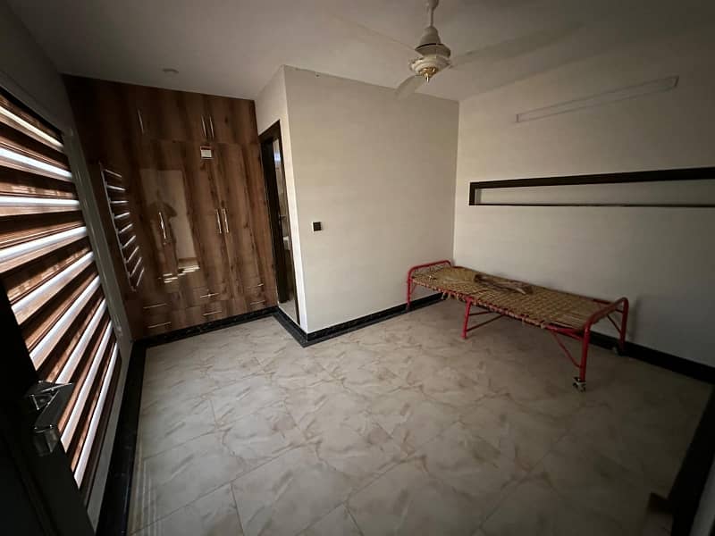 12 marla upar portion for rent DHA phase 2 4