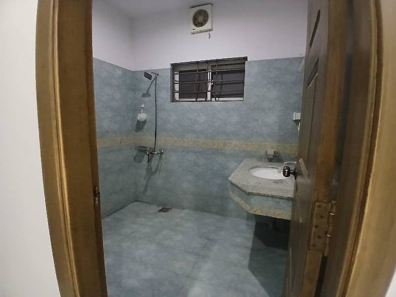 1 Kanal Upper Portion For Rent DHA Phase 2 8