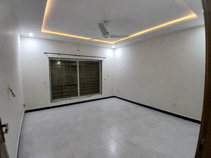 1 Kanal Upper Portion For Rent DHA Phase 2 11