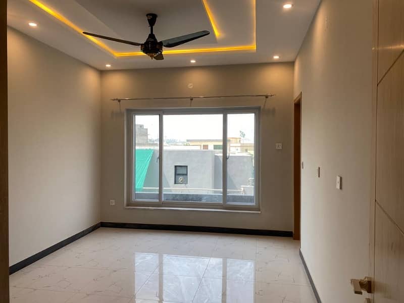 6 Marla Corner Upper Portion For Rent 3