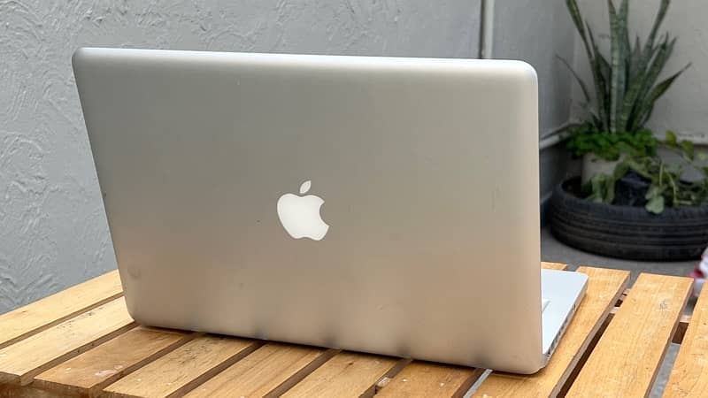 2012 Macbook Pro 1