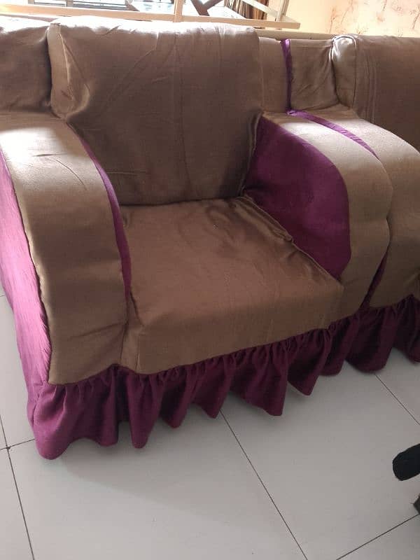 7seater sofa 0