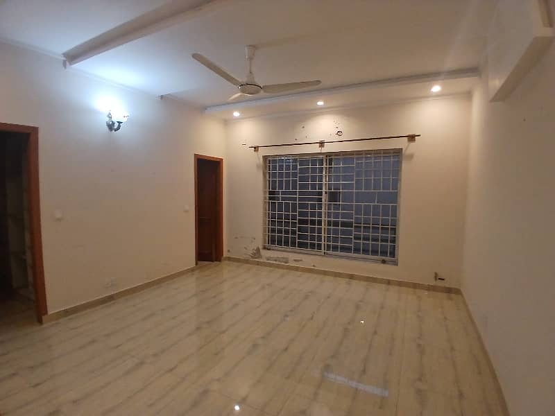 1 Kanal Uppar Portion For Rent DHA Phase 2 10