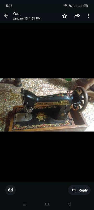 Singer company original sewing machine 0