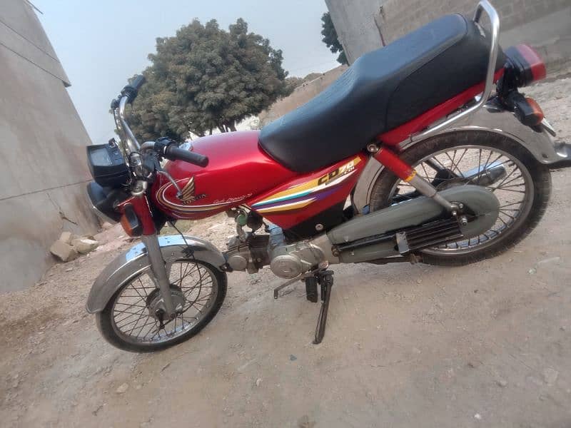 HONDA MOTORCYCLE. 0