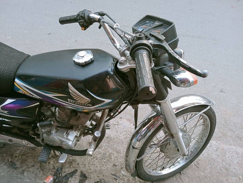 Honda 125 argent sell krna ha 3