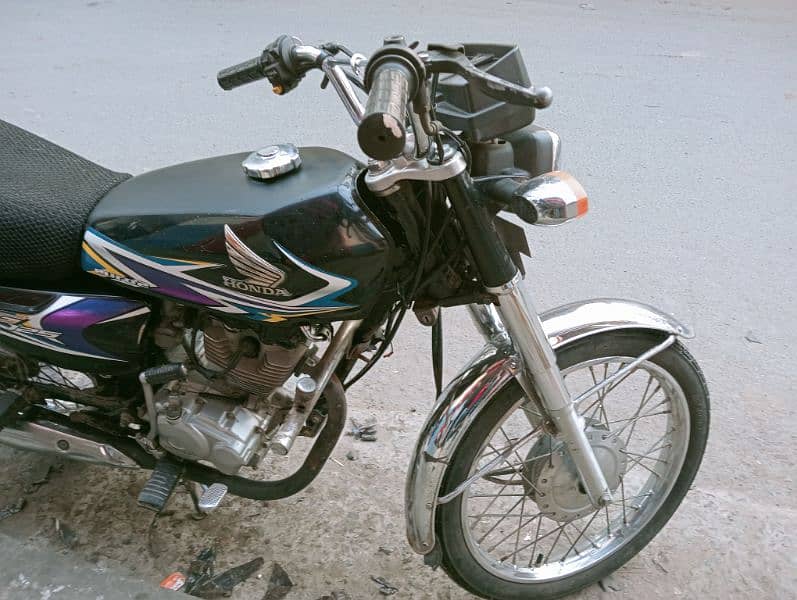 Honda 125 argent sell krna ha 4