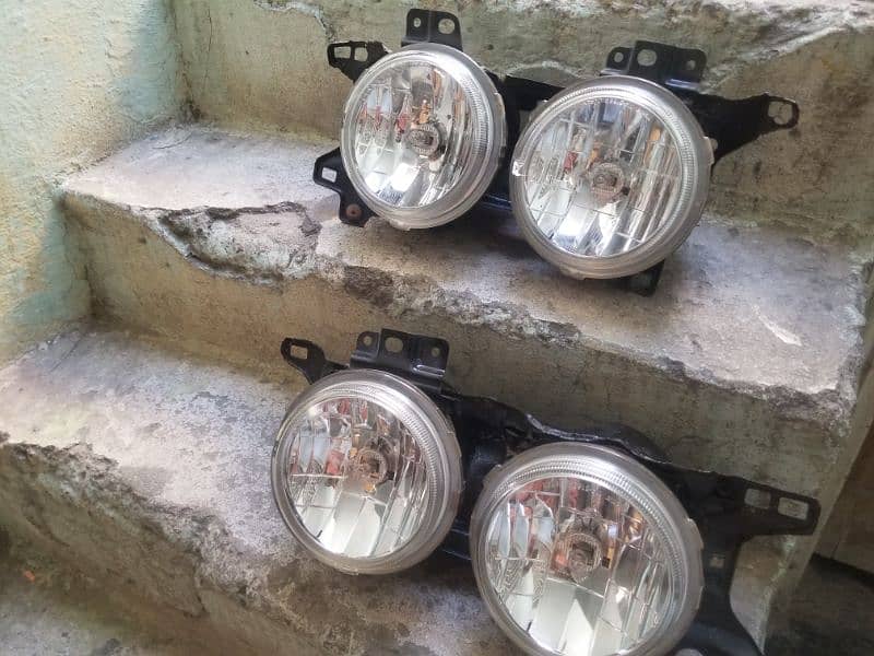 headlights with brackets 5