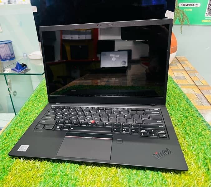 Lenovo ThinkPad X1 Carbon i7 10th -  16GB 512GB SSD 4K Resolution 2