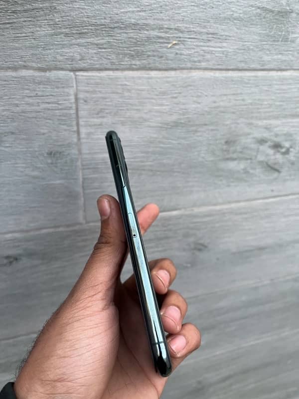 iphone 11 pro max 64gb 1