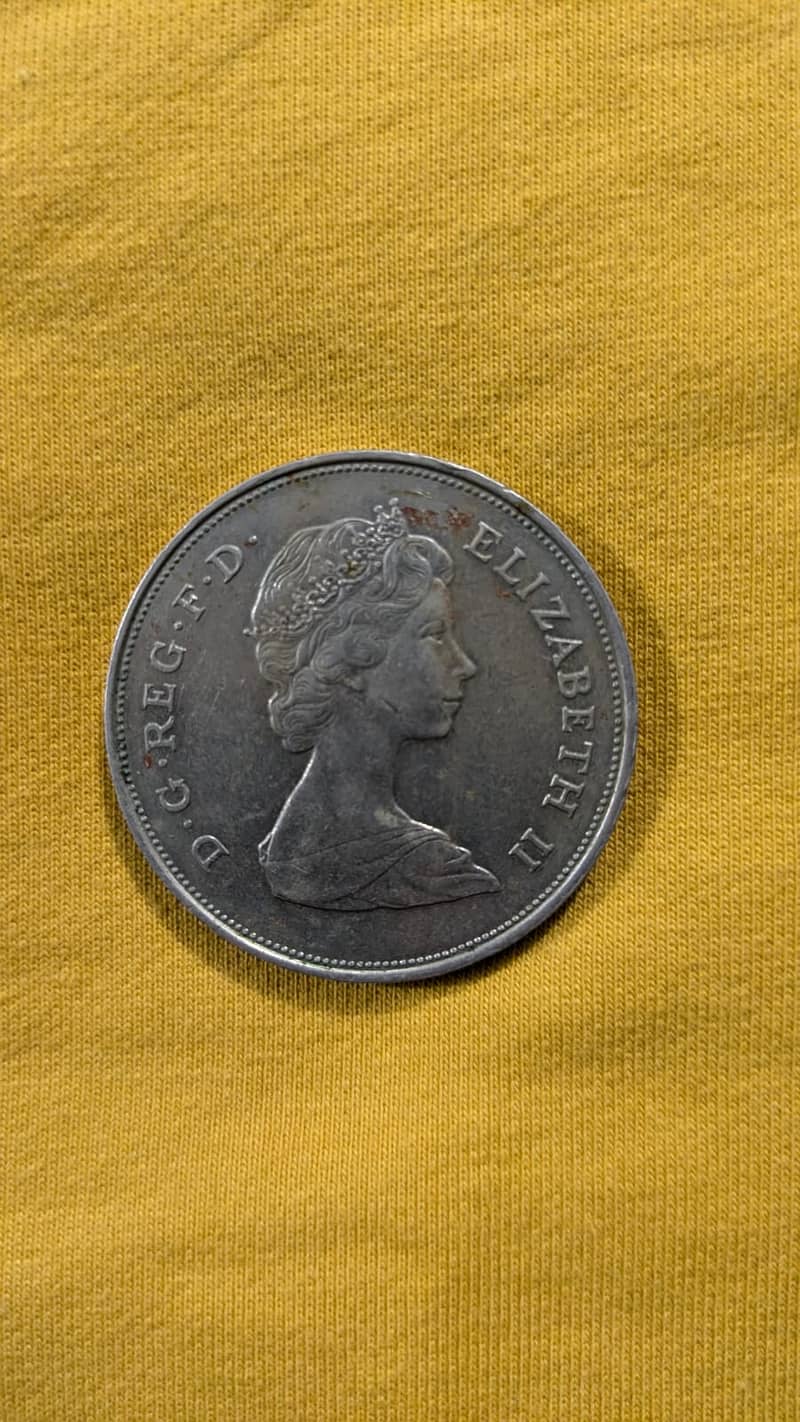 1981 Prince of Wales and Lady Diana Spencer Great Commemorative Coin 1