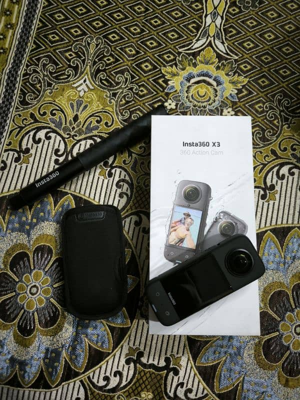 Insta 360 X3 with invisible stick. 2