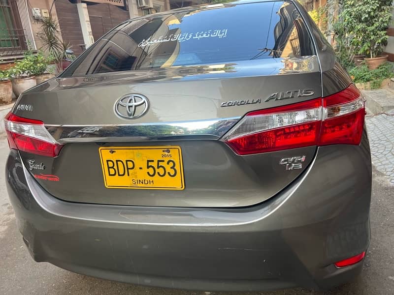 Toyota Altis Grande 2015 1