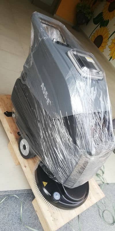 Floor Washer and Dryer Machine 3