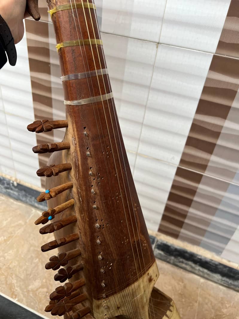 Old Afghani Rabab 3