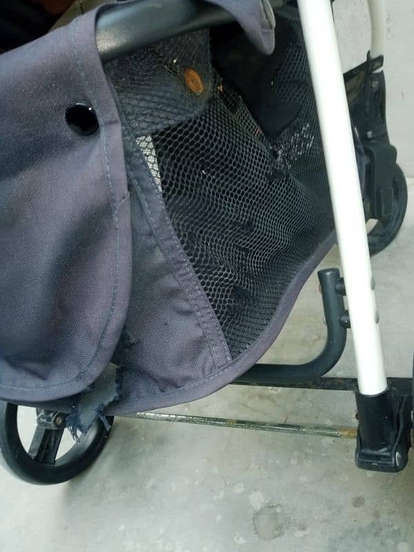 stroller 5