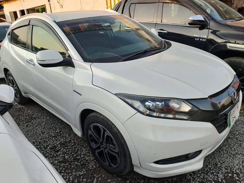 Honda Vezel 2016 1