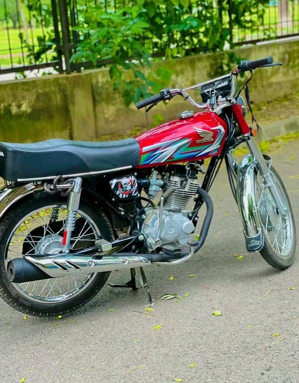 urgent sale Honda 125 16