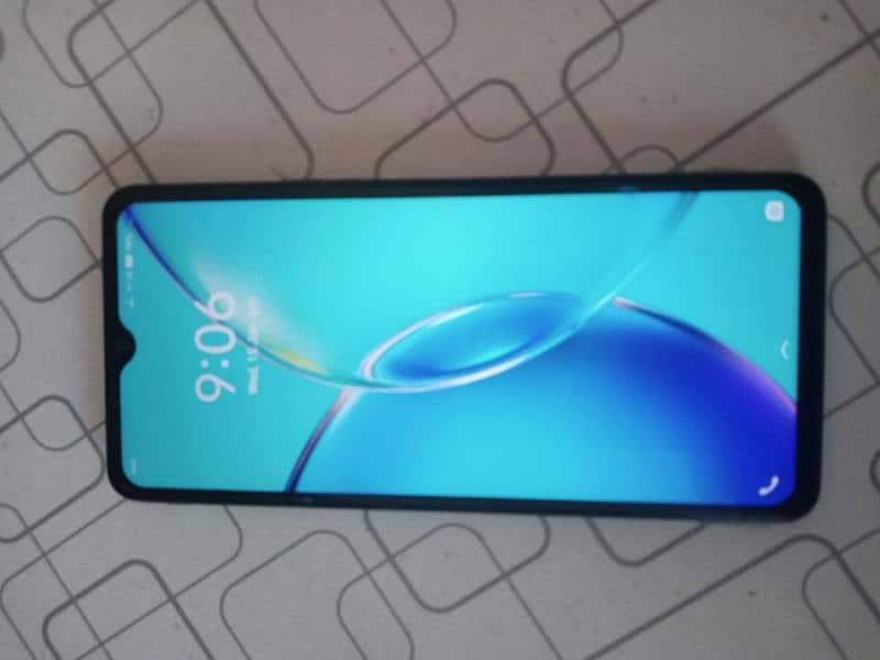 sale vivo y27s 8+128 condition 10/10 warnty 5 month with box 2