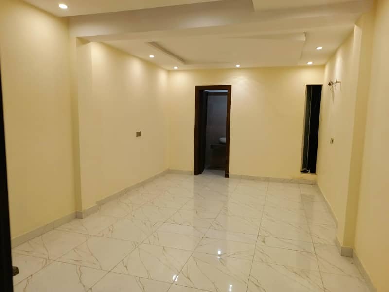 10 MARLA UPER PORTION FOR RENT IN BAHRIA TOWN LAHORE 10