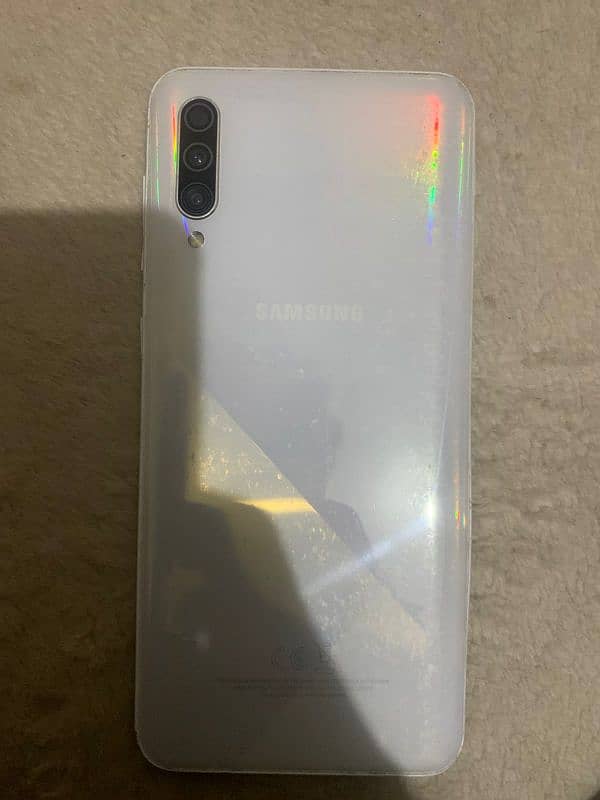 samsung a30s clean back and clean display 1