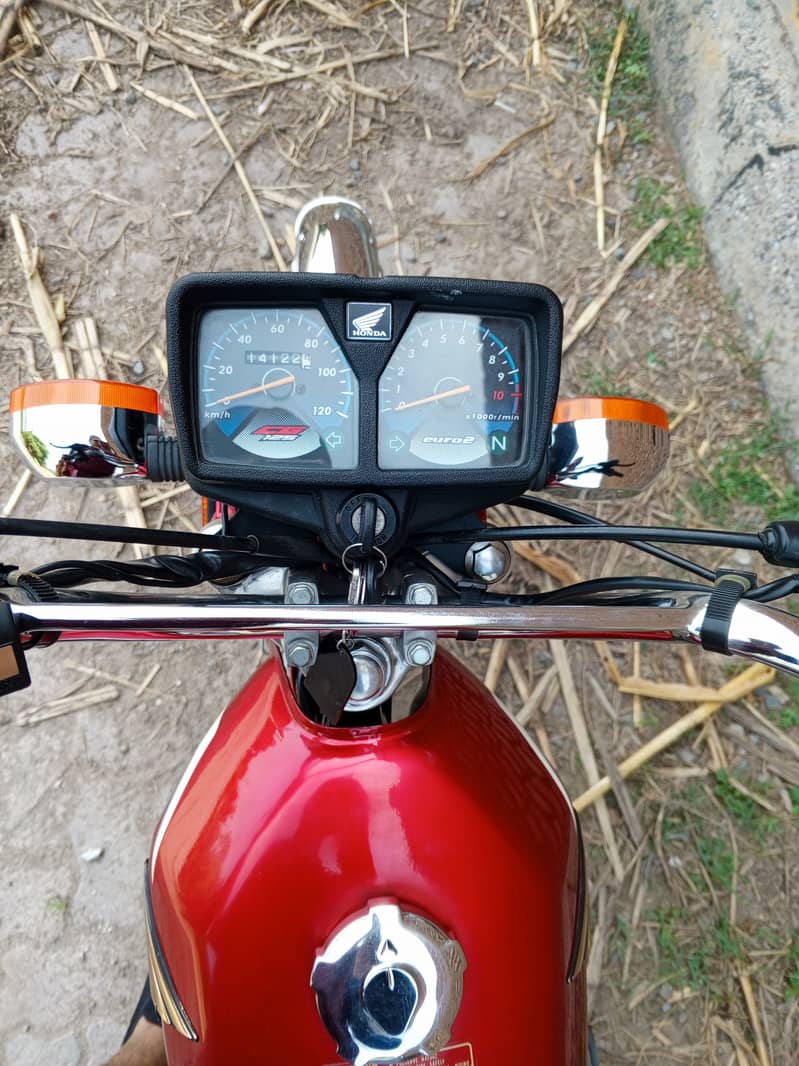 Honda CG 125 2023 4