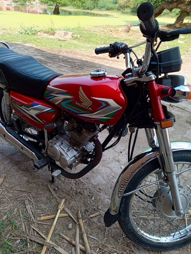 Honda CG 125 2023 8