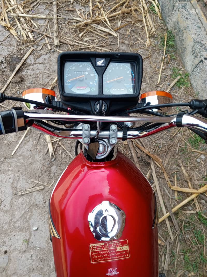 Honda CG 125 2023 10