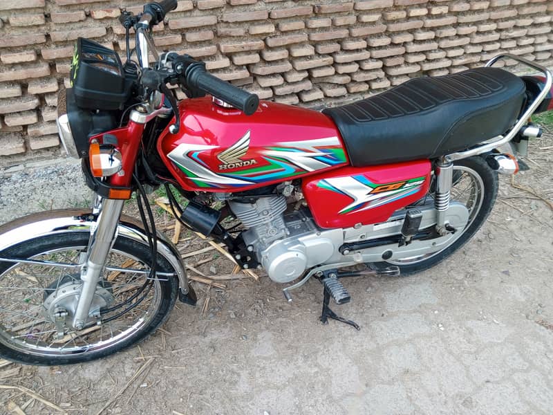 Honda CG 125 2023 12