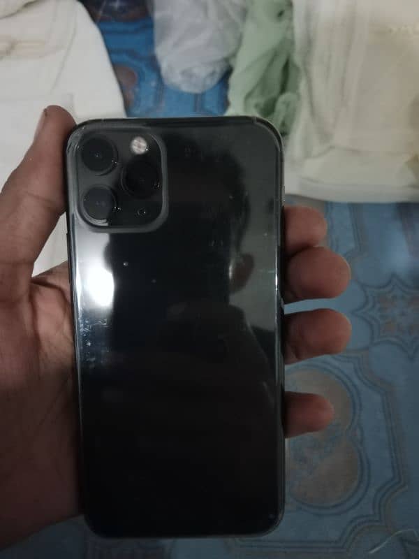 iphone 11 pro 1