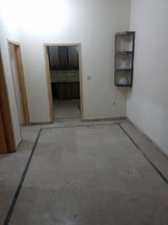 Bajral flat available hw for rent phase 4a Bajli Pani ha