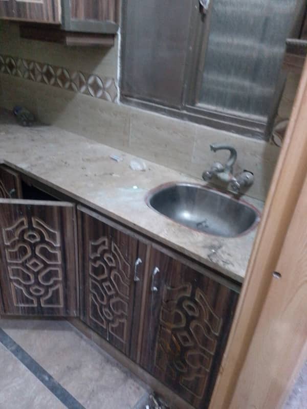 Bajral flat available hw for rent phase 4a Bajli Pani ha 3