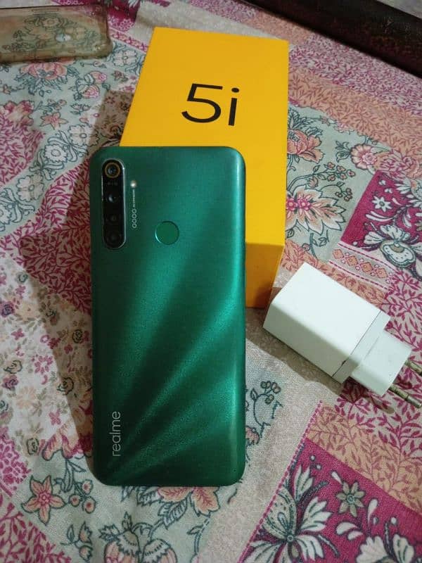 realme 5i with box and charger 3