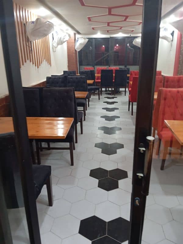 restaurant chairs nd tables 1