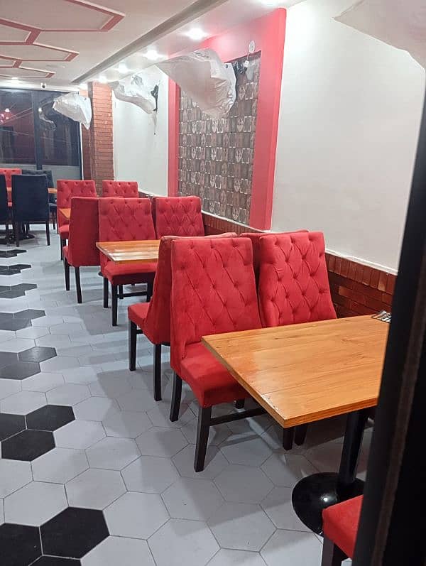 restaurant chairs nd tables 2