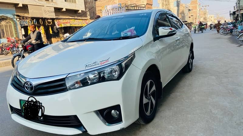 Toyota Corolla GLI 2016 urgent sale 0301-6032137 1