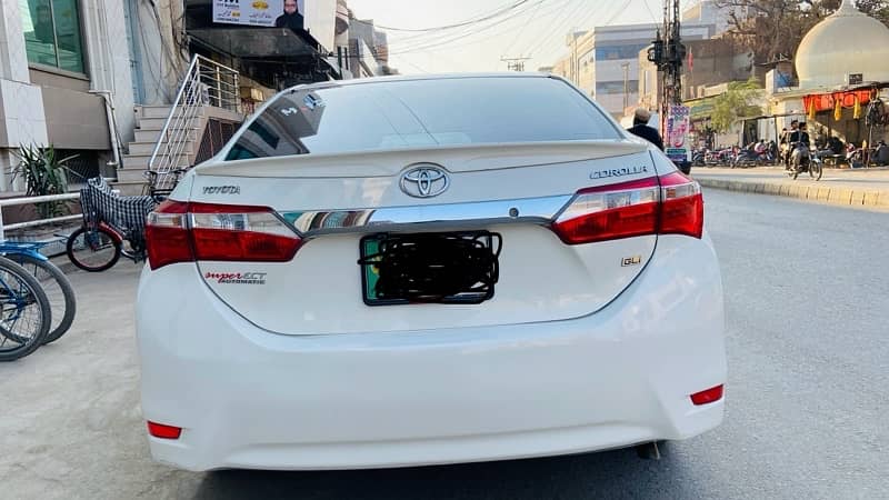 Toyota Corolla GLI 2016 urgent sale 0301-6032137 3