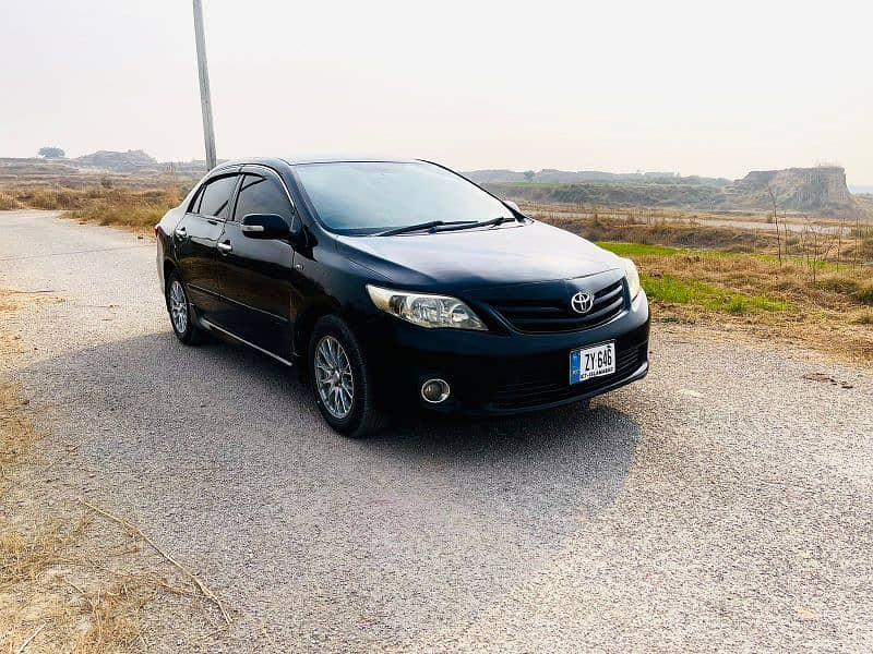 Toyota Corolla 1.6 limted 2013 5