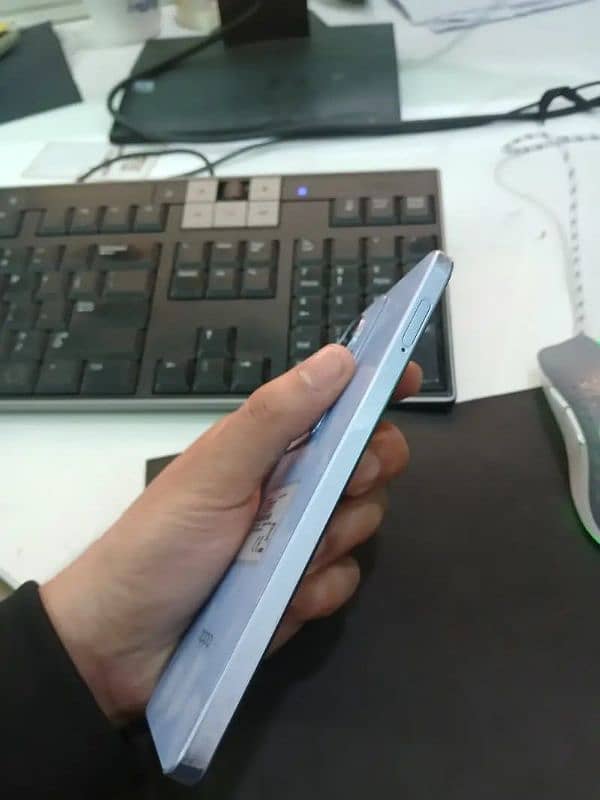 oppo reno 11f 8+256 look like new 72000 3