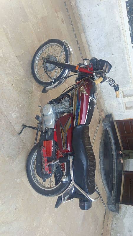 Honda 125 genuine condition 0