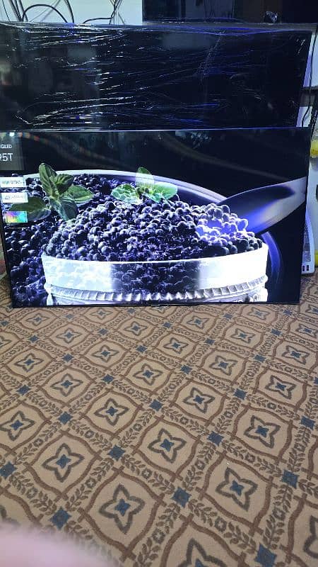 65 INCH SAMSUNG QLED TV SMART WIFI 2160 3840 6