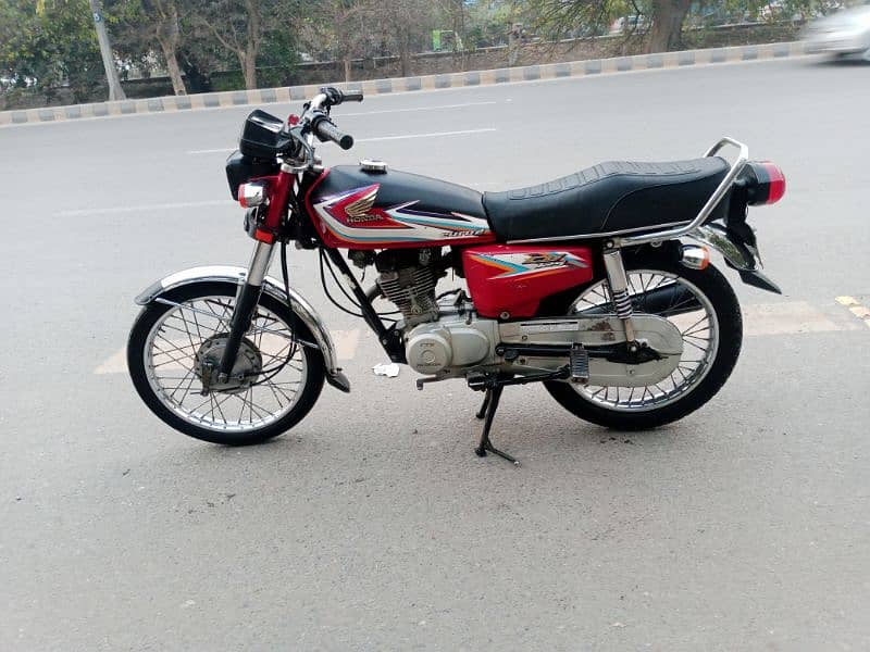 Honda 125 good Condition engine pak 0