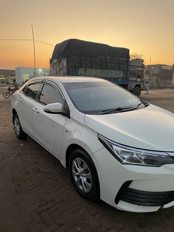 Toyota Corolla XLI Converted to Gli 2015/16 1