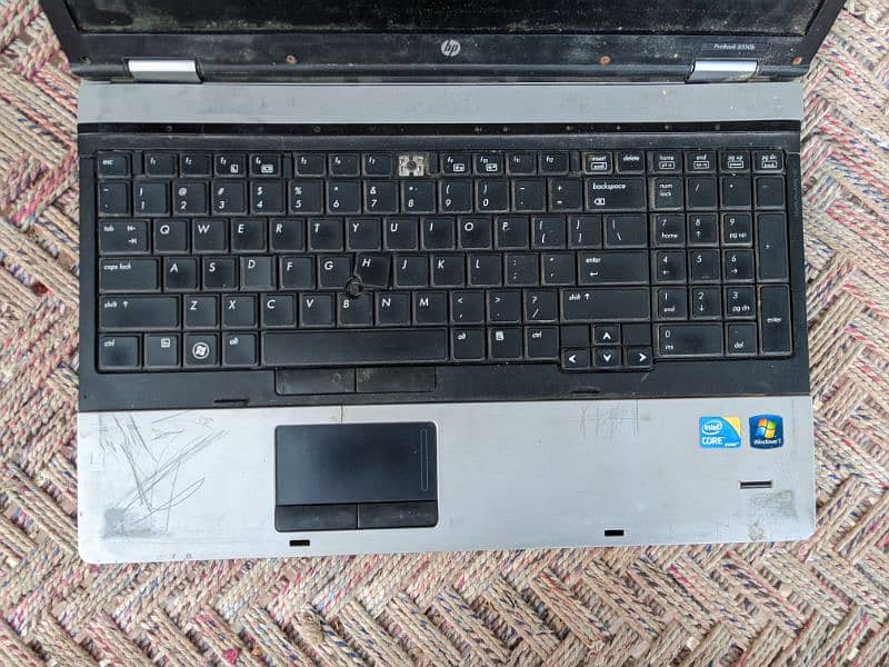 laptop core i5 1gen 2gb DDR 3 ram 250gb HDD 2