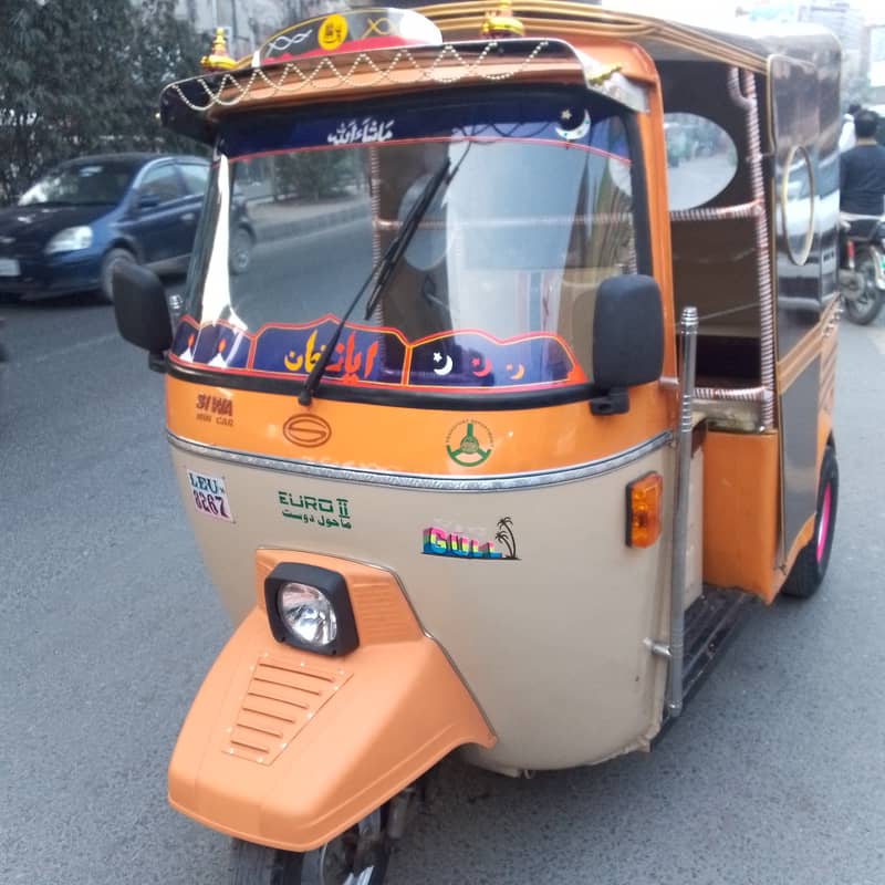 Siwa rickshaw+driver available 1