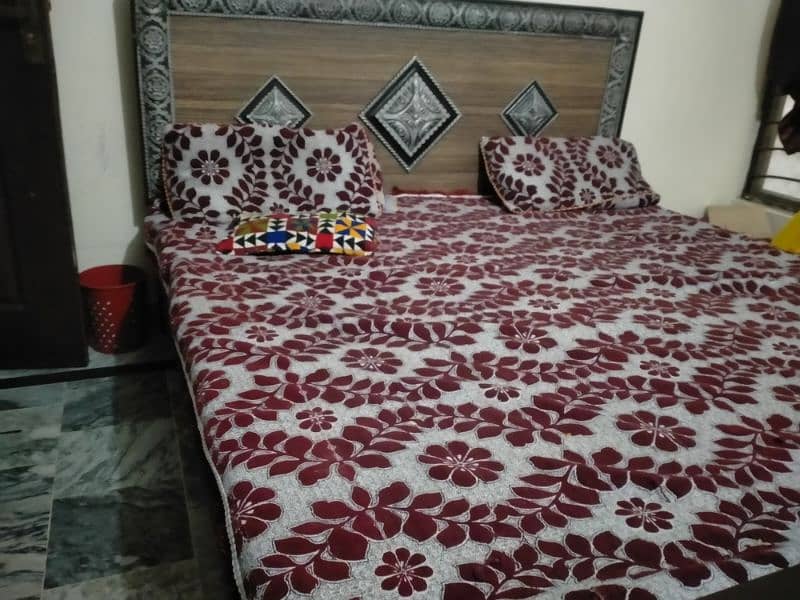 King Size bed for sale 2