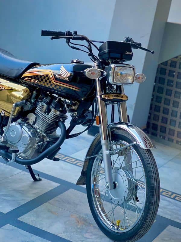 Honda 125 GOLD edition 2